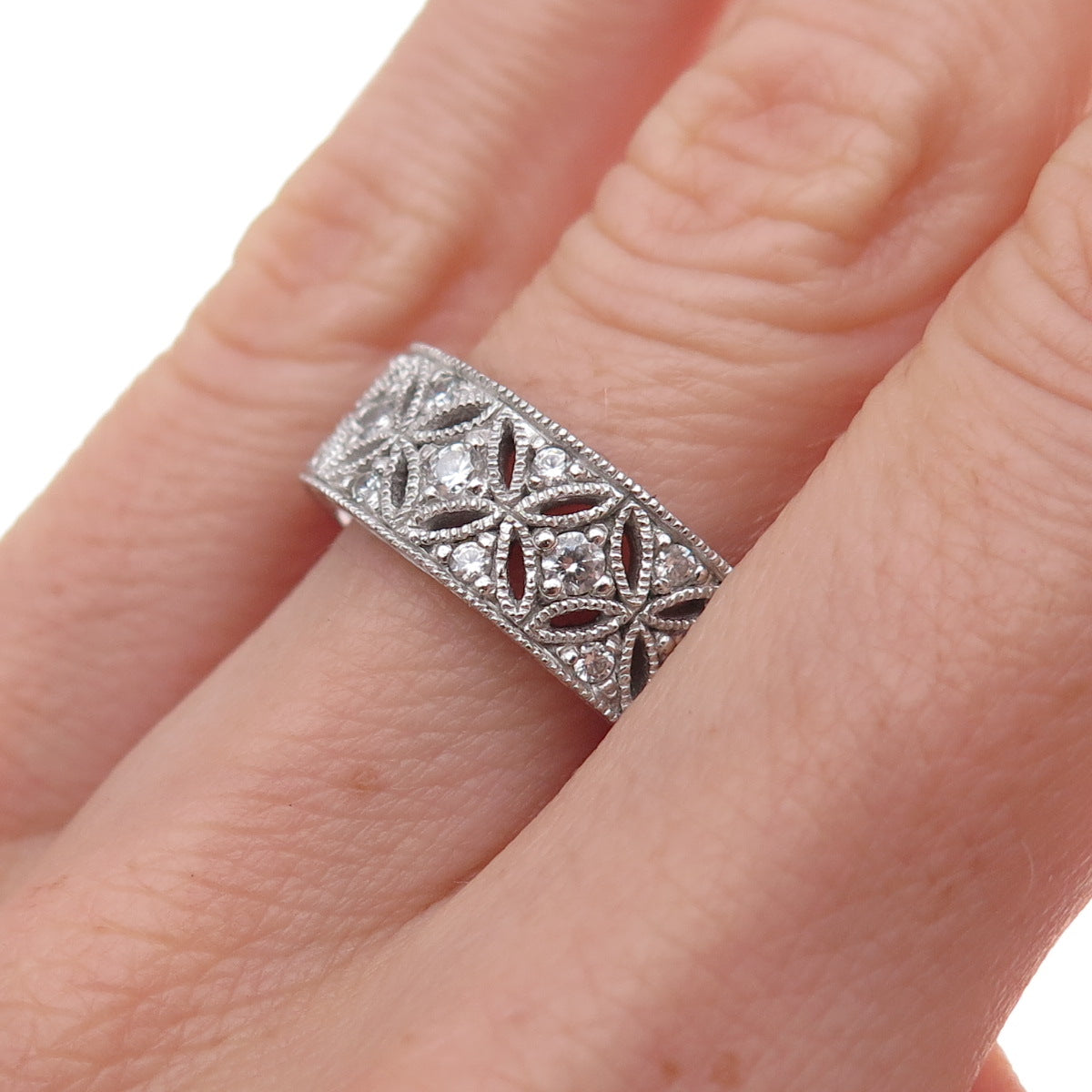 Tacori 925 Sterling Silver Round-Cut C Z Floral Band Ring Size 6.25