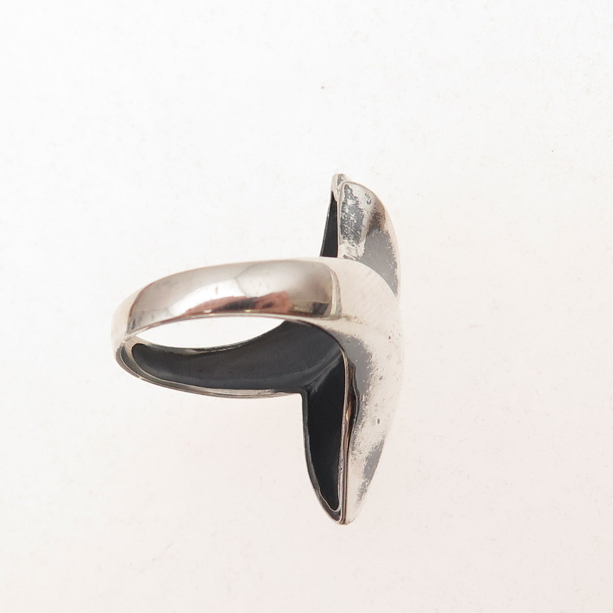 925 Sterling Silver Vintage Modernist Bypass Oxidized Ring Size 4.75