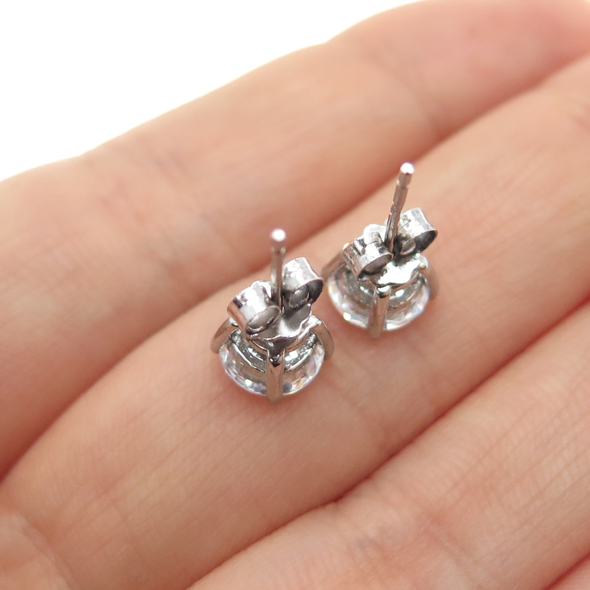 925 Sterling Silver Round-Cut C Z Stud Earrings