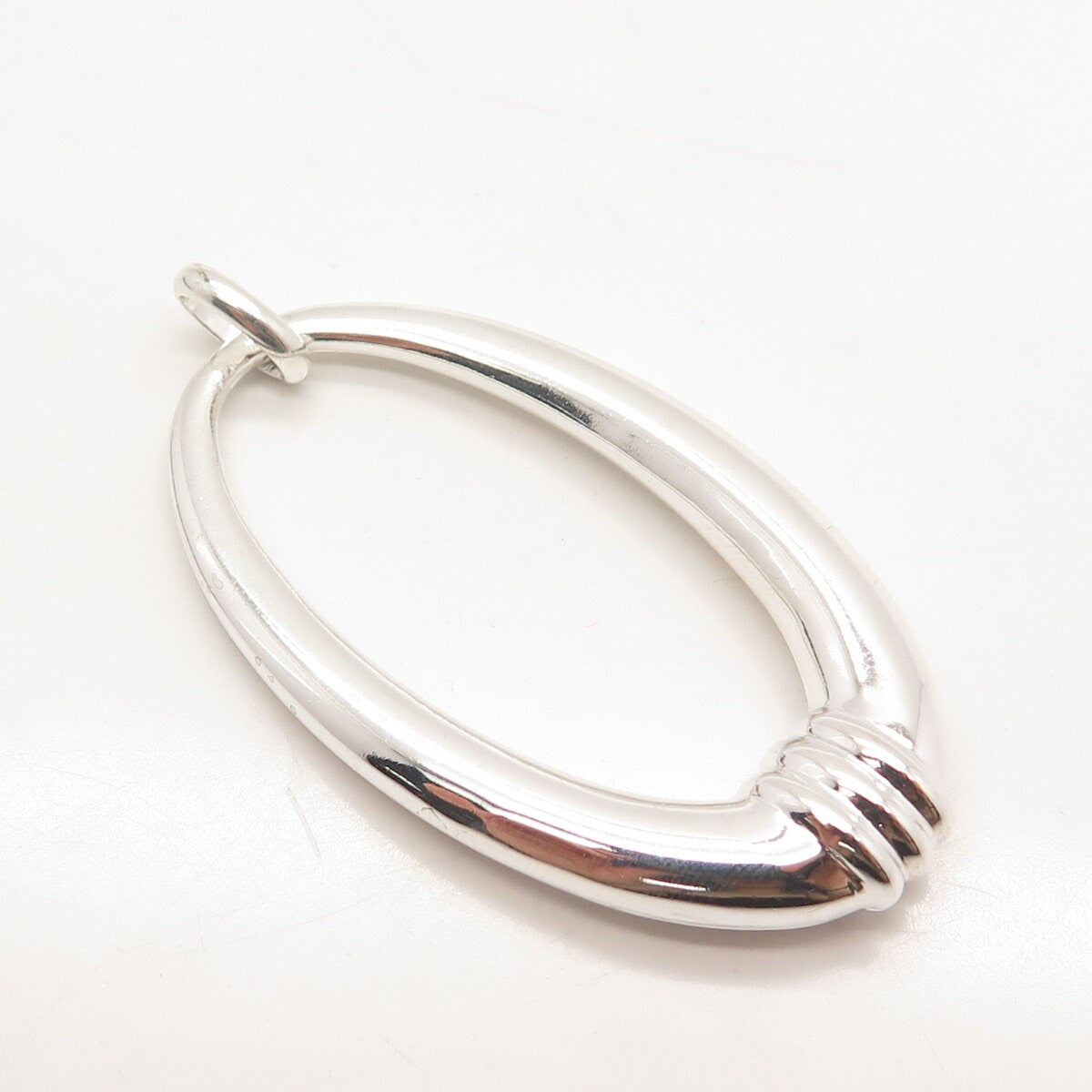 925 Sterling Silver Vintage Prime Art & Jewel Oval Pendant