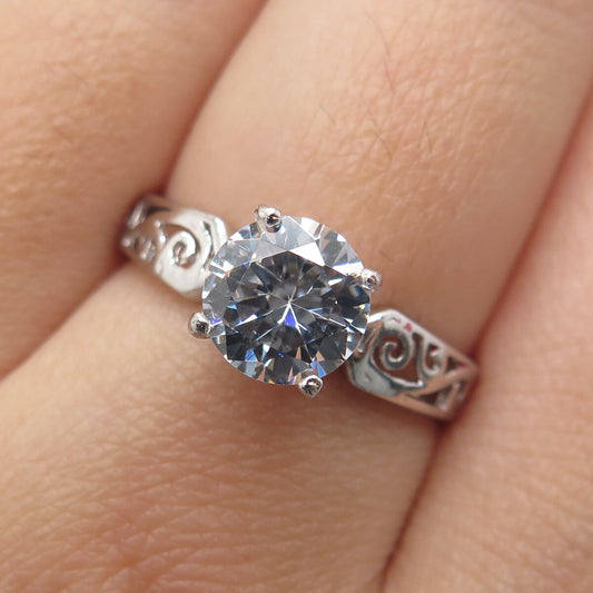 CHAPAL ZENRAY 925 Sterling Silver Round-Cut C Z Engagement Ring Size 7