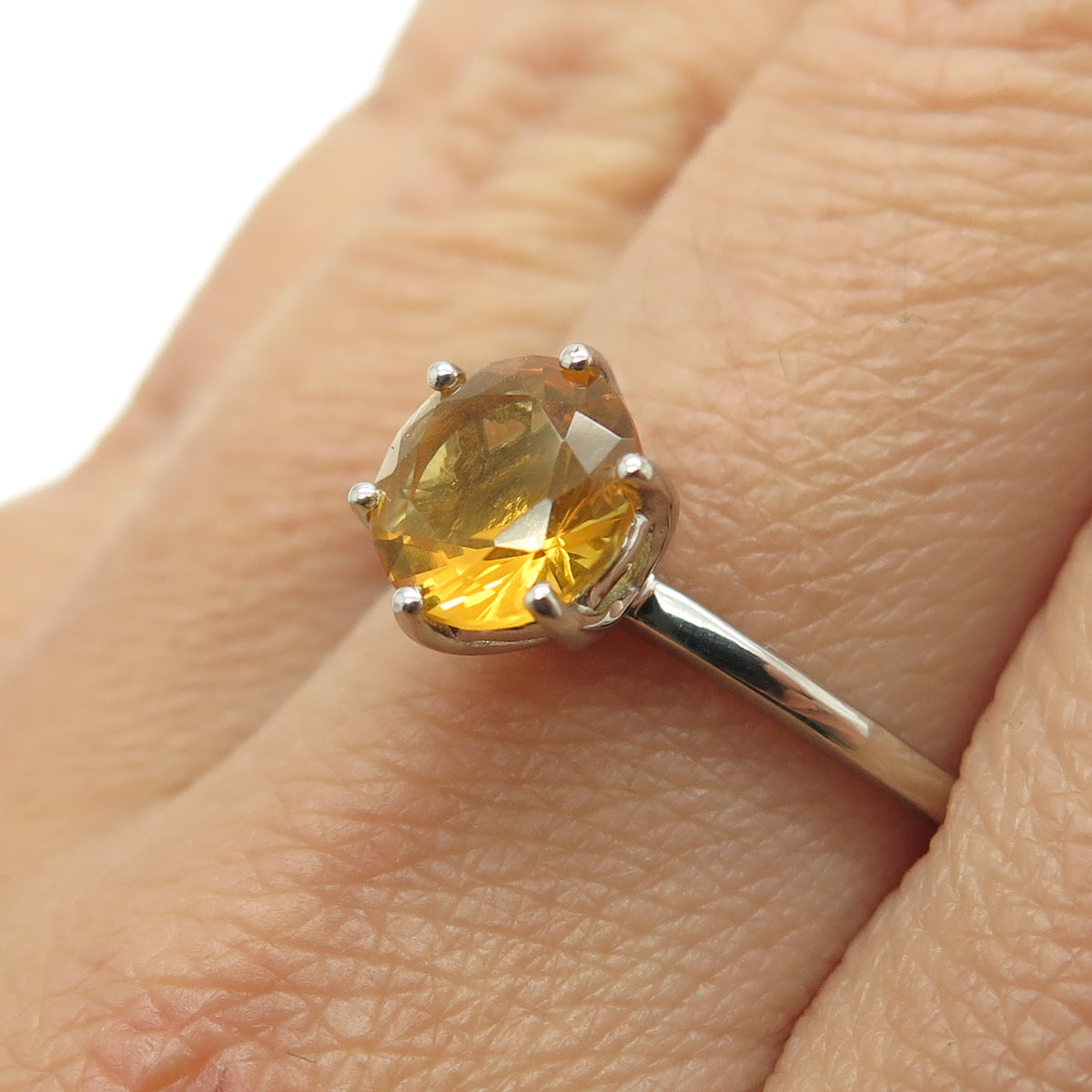 DAZZLERS 925 Sterling Silver Real Round-Cut Citrine Ring Size 9