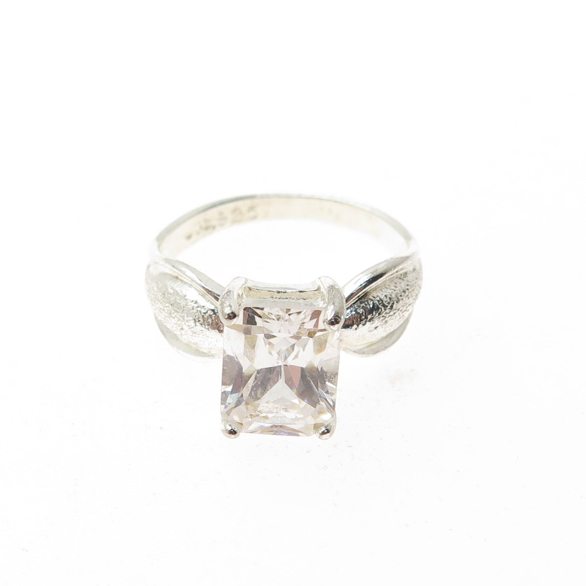 925 Sterling Silver Vintage Radiant-Cut C Z Engagement Ring Size 6