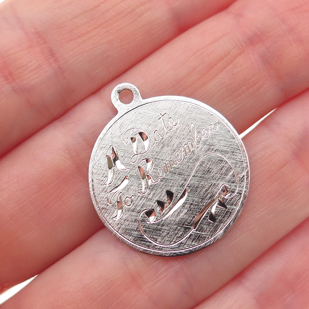 Wells 925 Sterling Silver Vintage A Date To Remember Charm Pendant