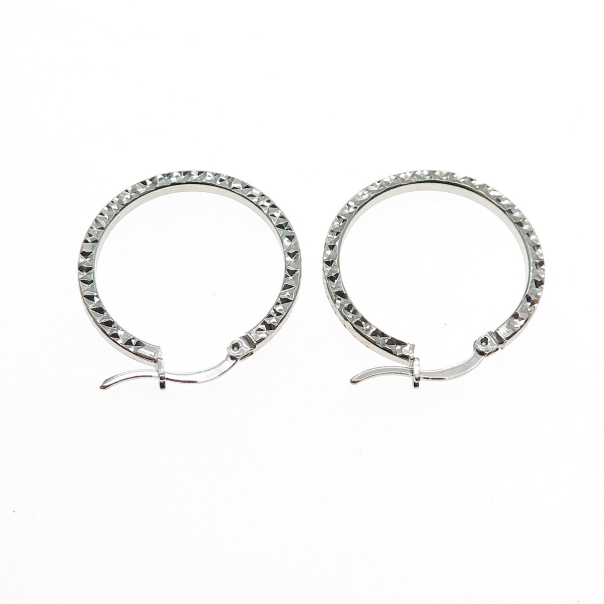 925 Sterling Silver Diamond-Cut Hoop Earrings