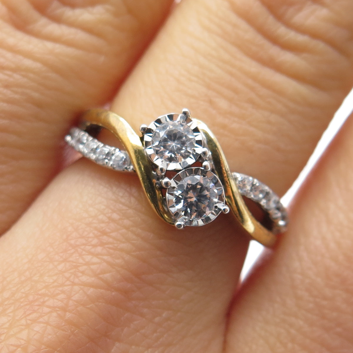 925 Sterling Silver 2-Tone Round-Cut C Z Engagement Ring Size 7