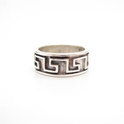 925 Sterling Silver Vintage Meander Band Ring Size 7 3/4