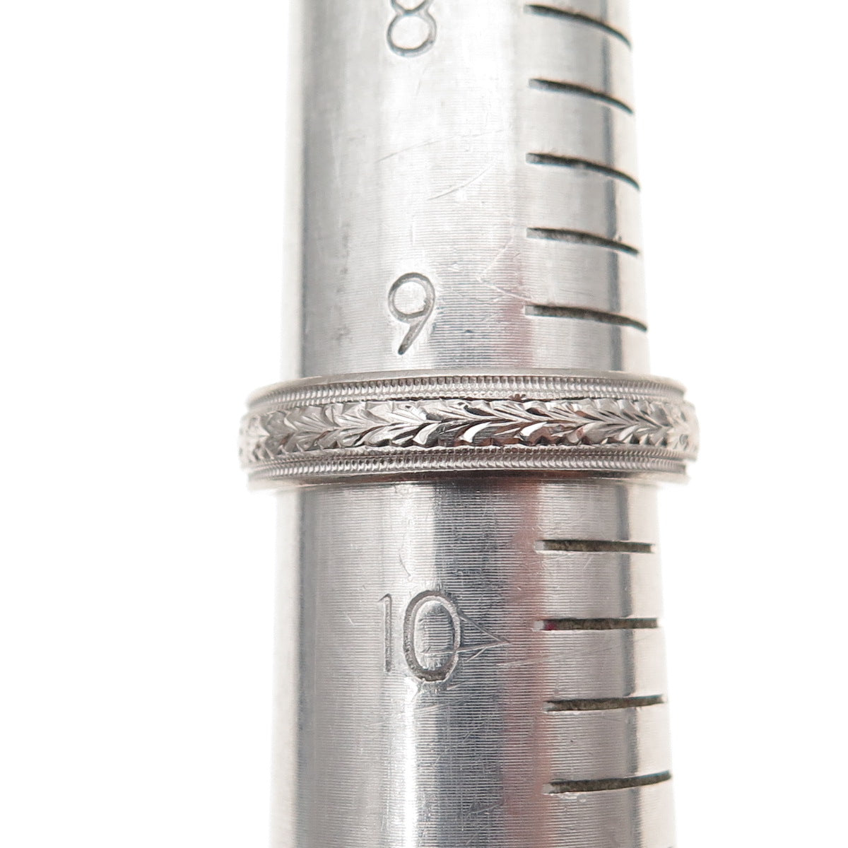 Tacori Platinum Floral Engraved Band Ring Size 9.5