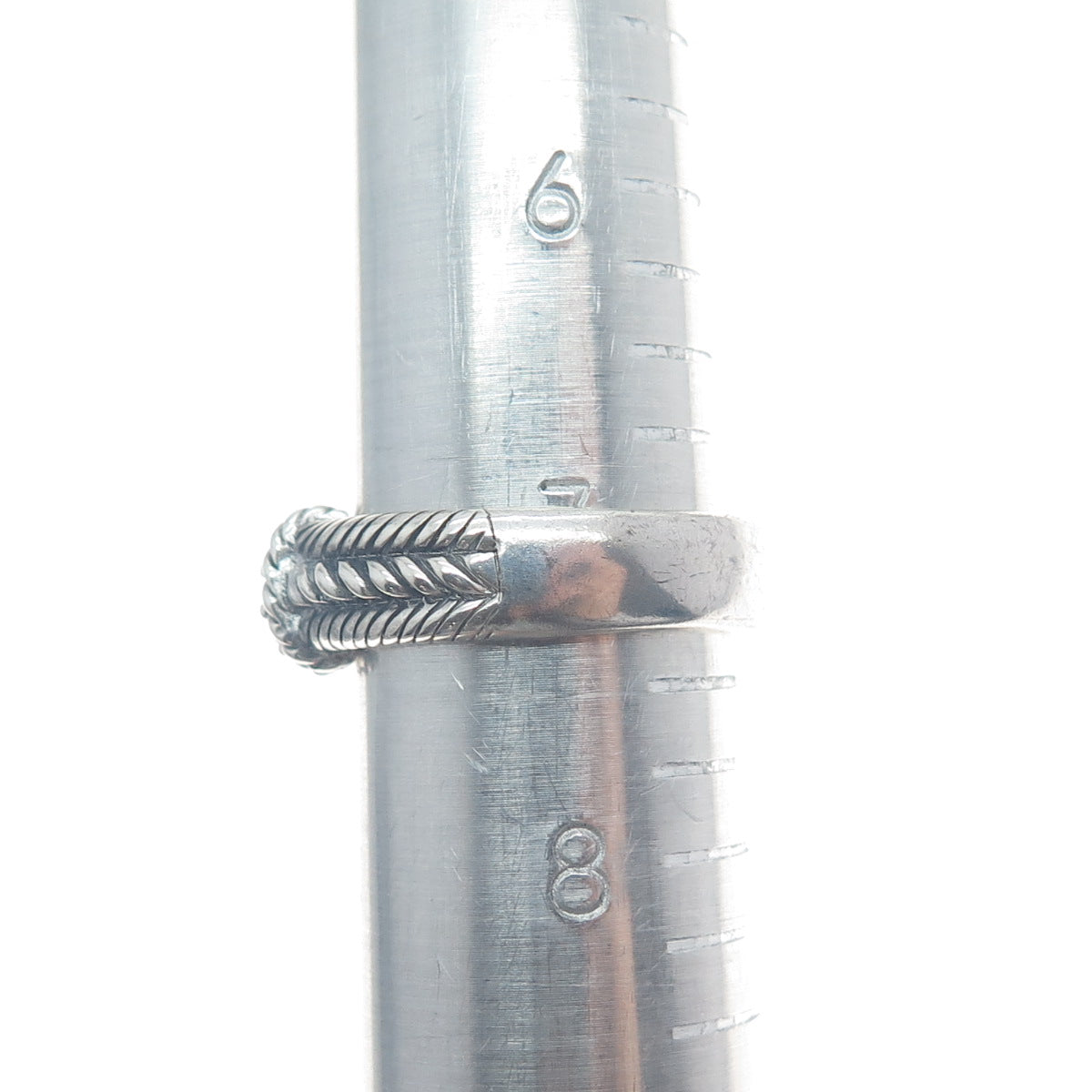 JUDITH RIPKA 925 Sterling Silver Round-Cut C Z Station Oxidized Ring Size 7.25