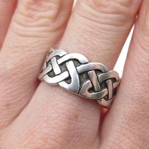 925 Sterling Silver Vintage Celtic Knot Oxidized Band Ring Size 8.25