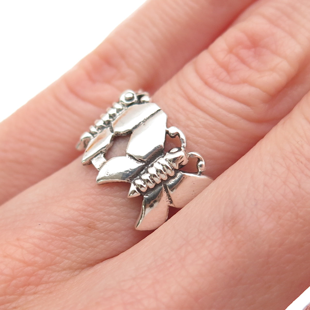 925 Sterling Silver Vintage Butterfly Oxidized Ring Size 6