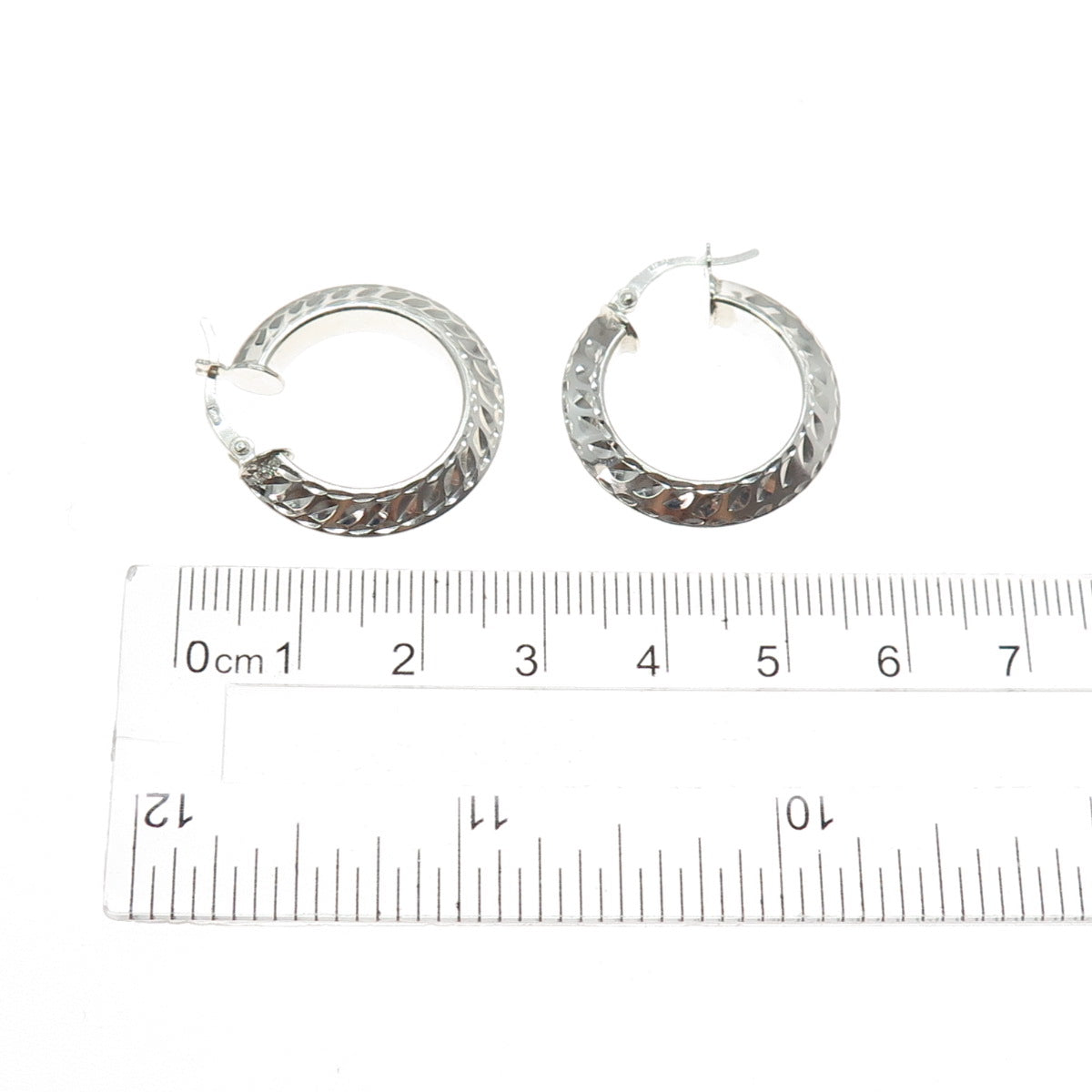 925 Sterling Silver Vintage Diamond-Cut Hoop Earrings