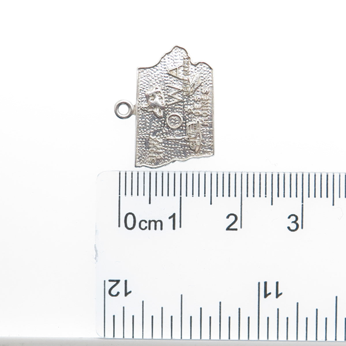 FRENCH & FRANKLIN 925 Sterling Silver Vintage Iowa State Minimalist Pendant