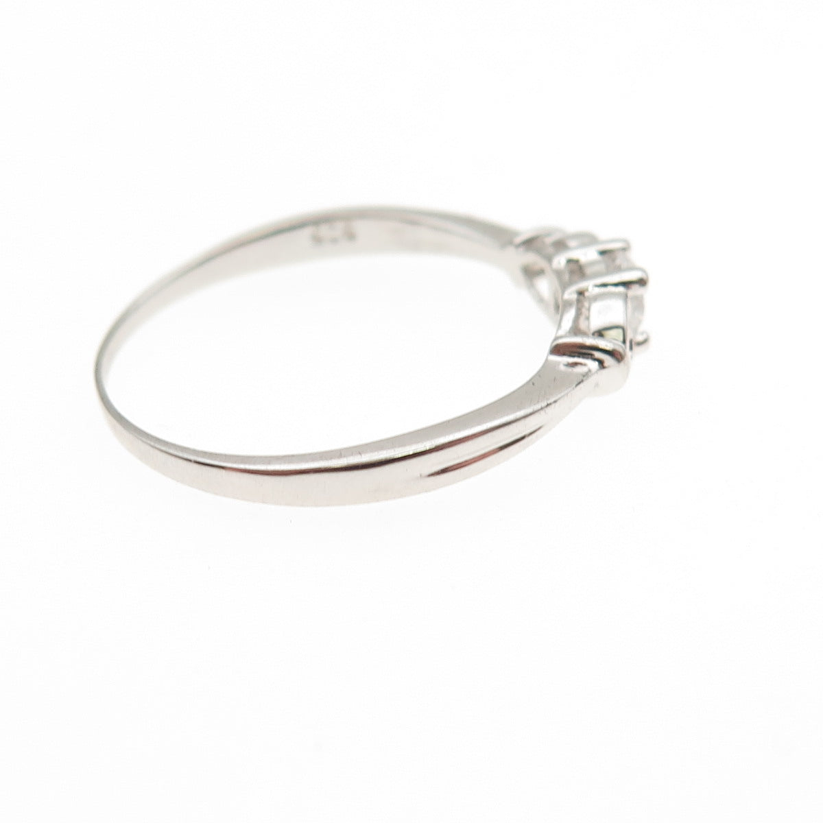 925 Sterling Silver Round-Cut C Z Heart Ring Size 8