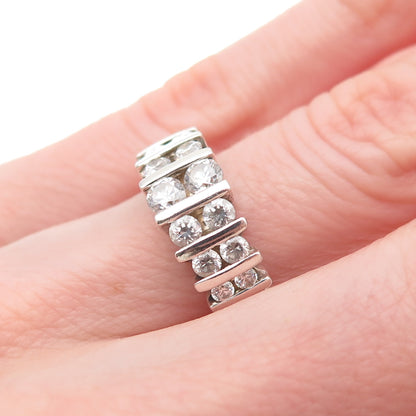 925 Sterling Silver Round-Cut C Z Ribbed Ring Size 6