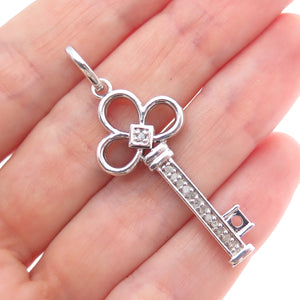 HN HENG NGAI 925 Sterling Silver Real Round-Cut Diamond Key Pendant
