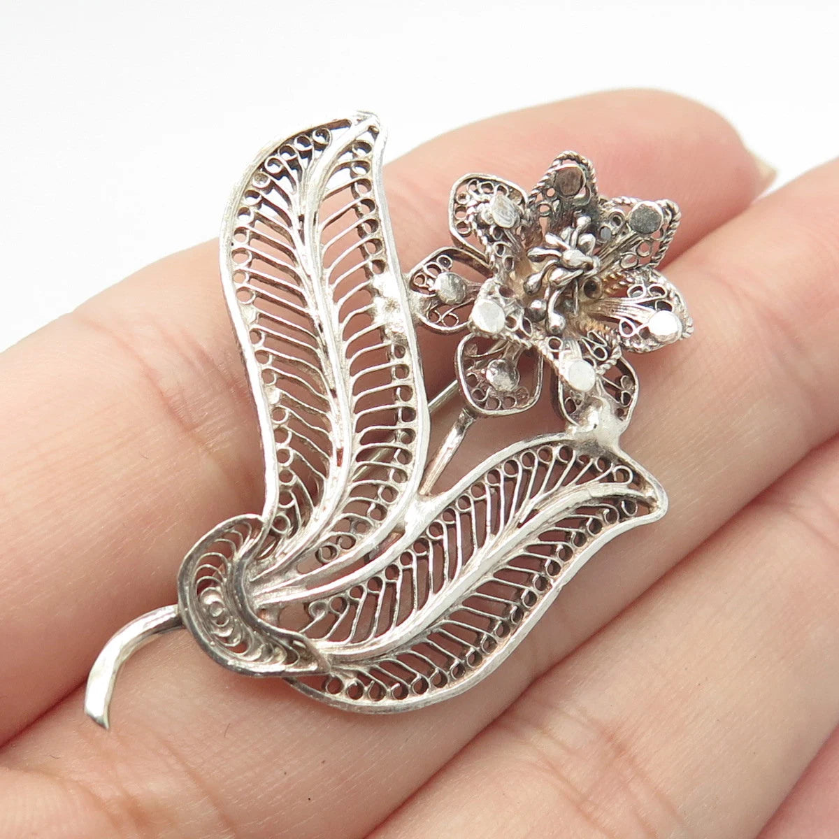 925 Sterling Silver Vintage Floral Filigree Pin Brooch