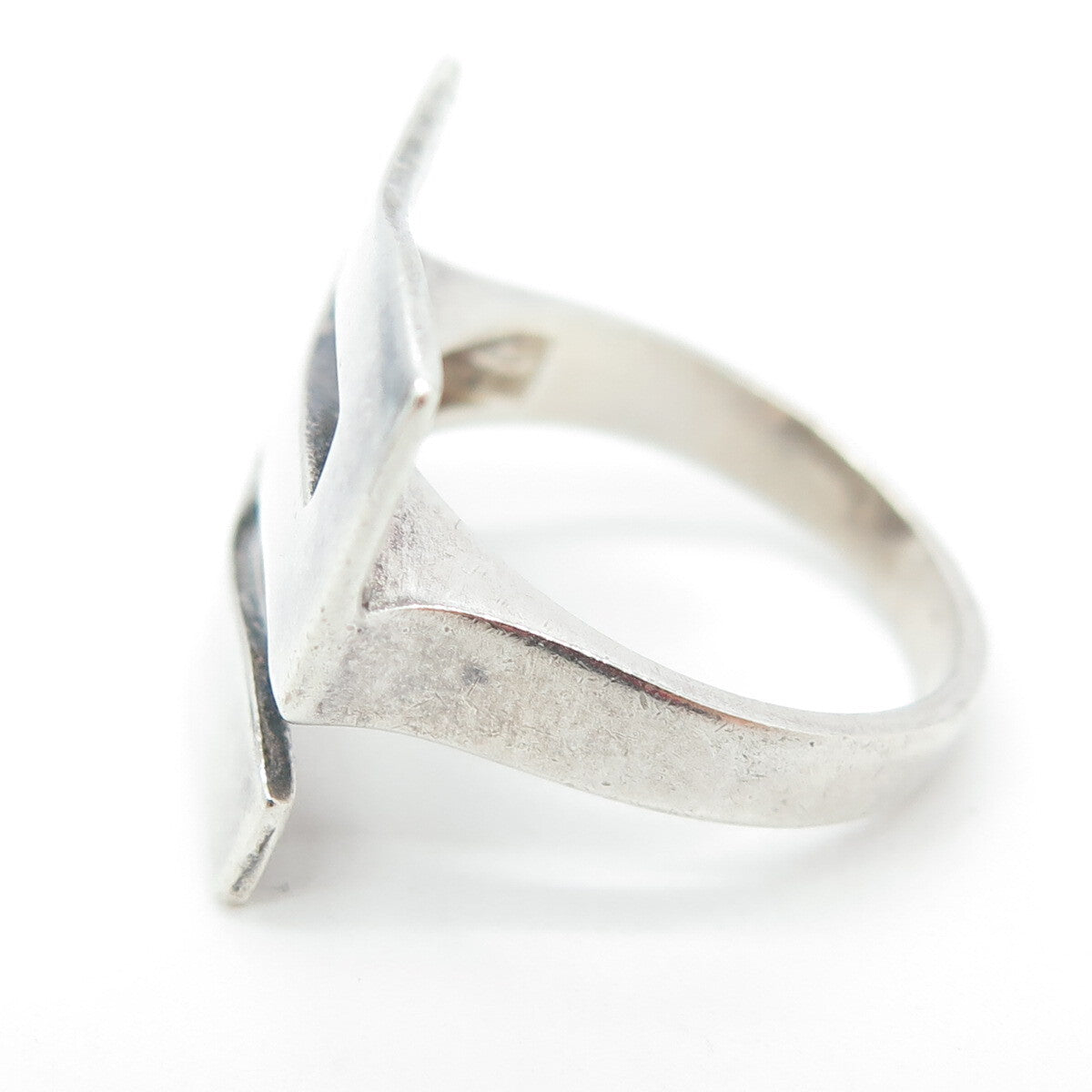 925 Sterling Silver Vintage Lucky Number "2" Modernist Ring Size 9.25