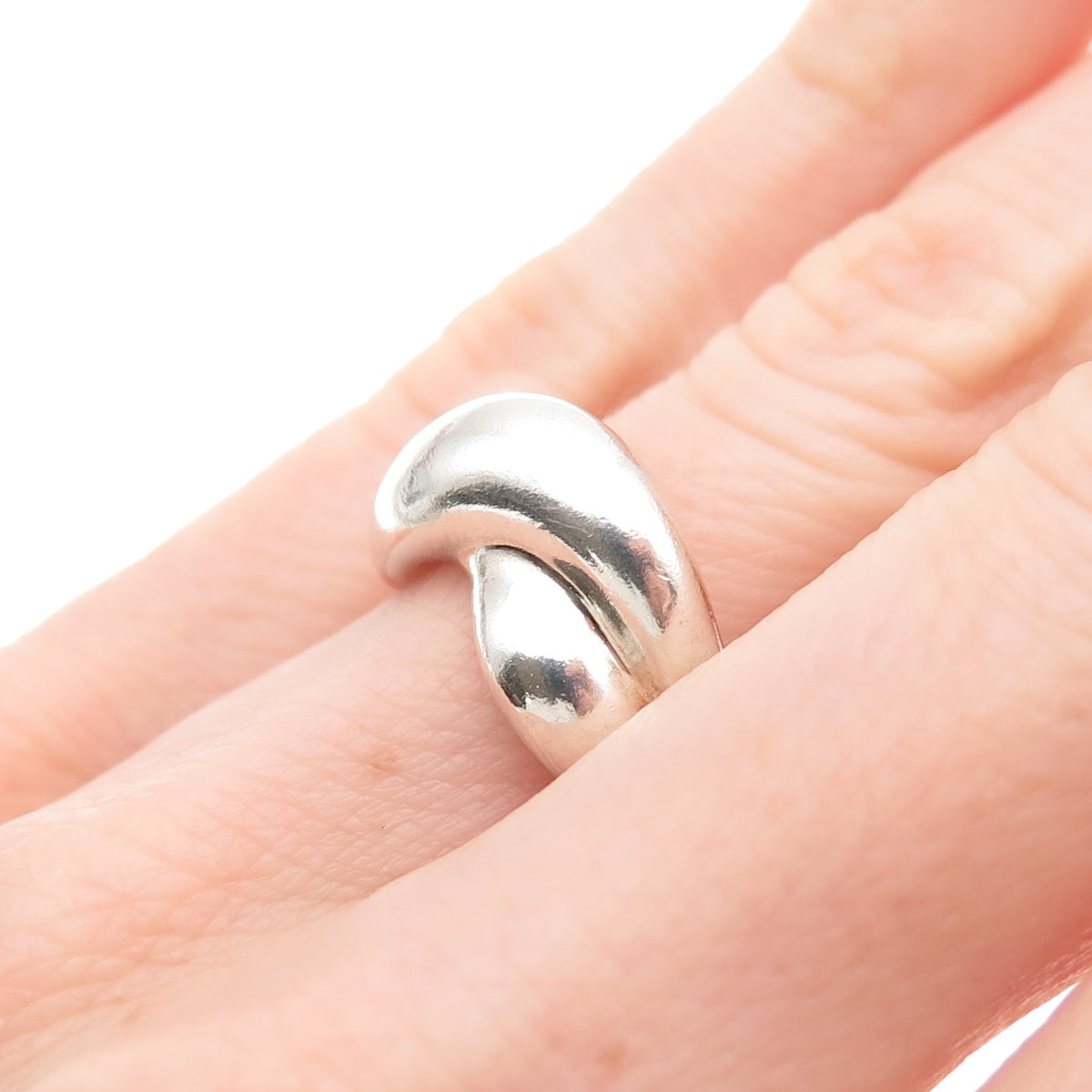 925 Sterling Silver Vintage Modernist Crisscross Ring Size 6