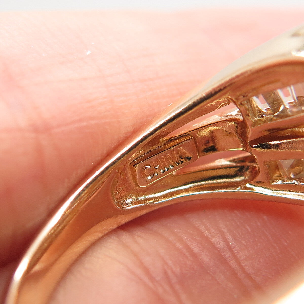 925 Sterling Silver Gold Plated C Z Crossover Ring Size 8