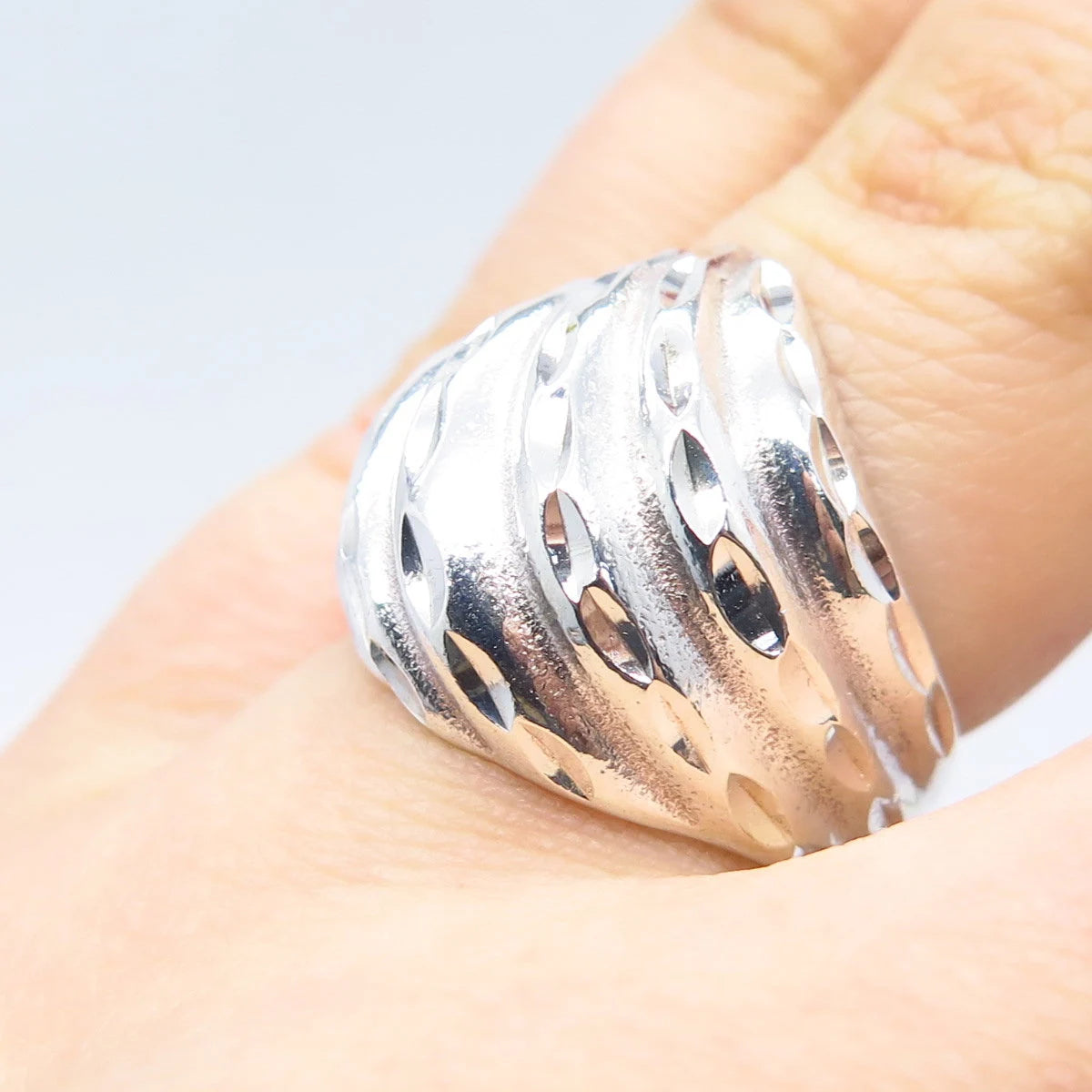 925 Sterling Silver Vintage Ribbed Wide Ring Size 5