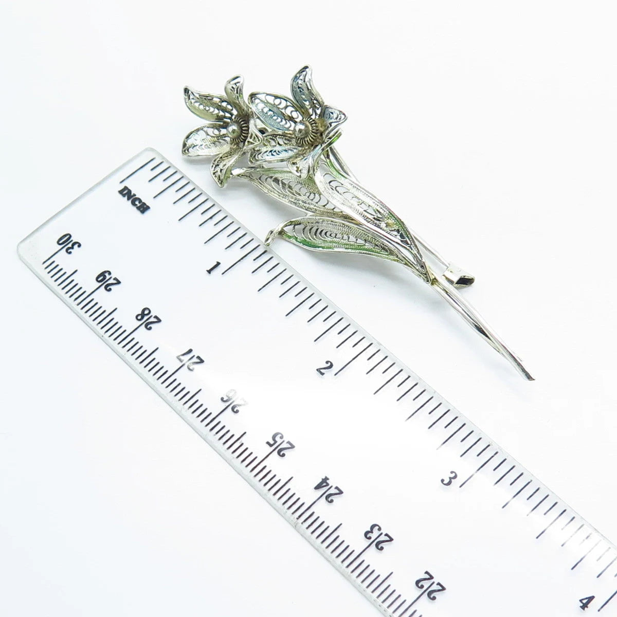 800 Silver Vintage Floral Filigree Pin Brooch