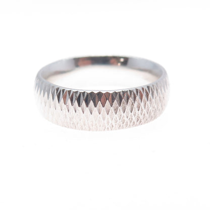 925 Sterling Silver Diamond-Cut Band Ring Size 10