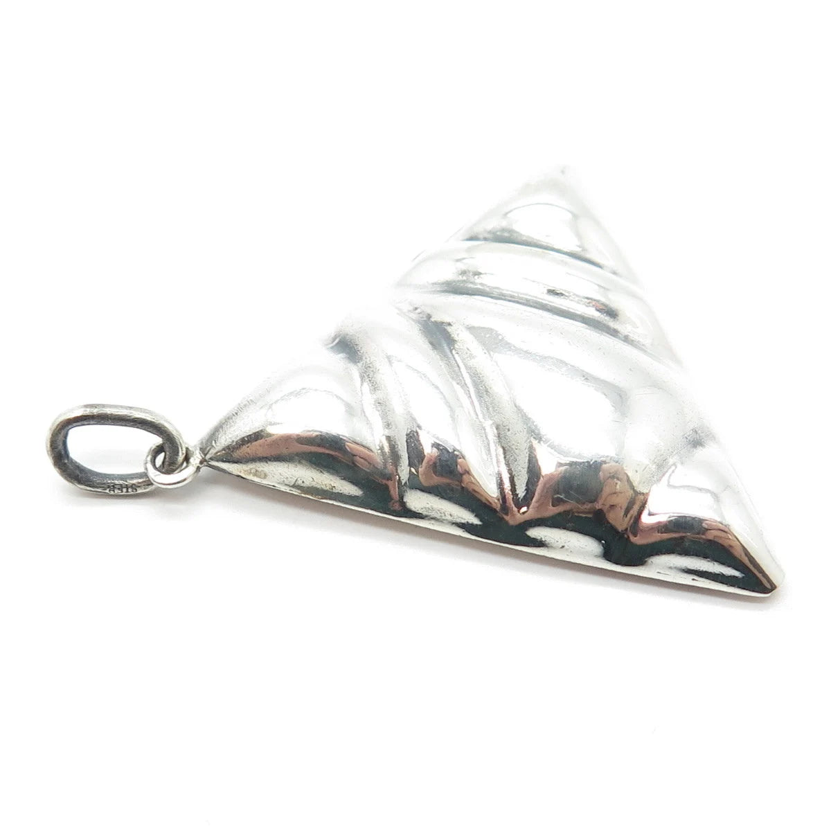 925 Sterling Silver Vintage Ribbed Triangle Pendant