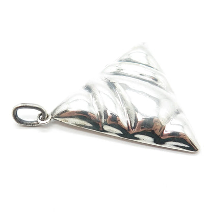 925 Sterling Silver Vintage Ribbed Triangle Pendant