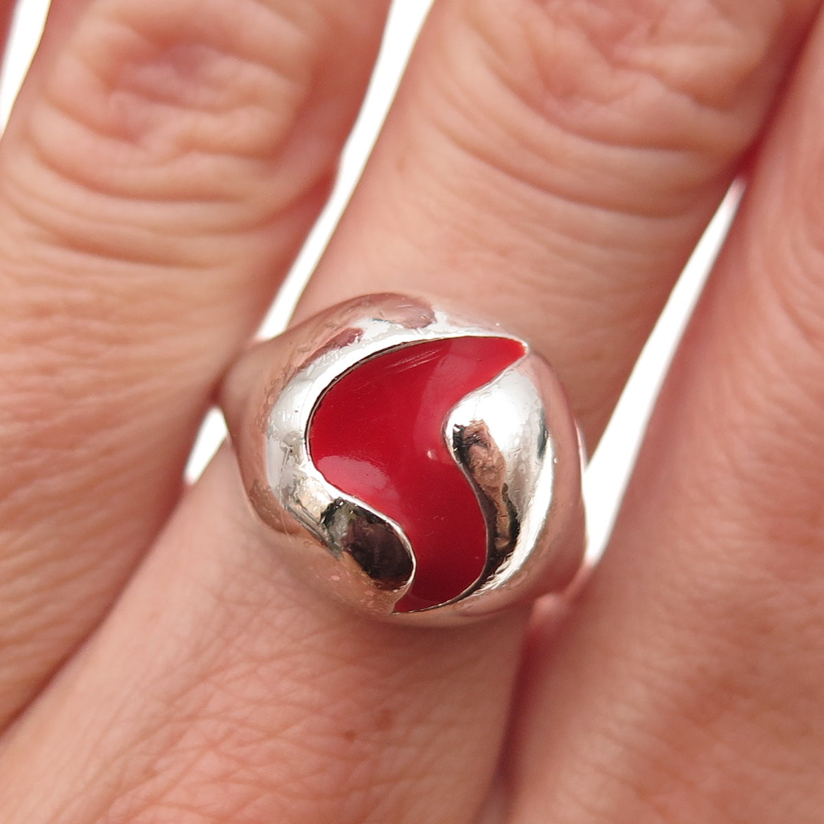 835 Silver Vintage Enamel Modernist Dome Oxidized Adjustable Ring Size 7