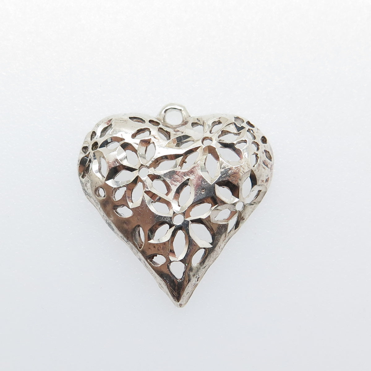 CHAPAL ZENRAY 925 Sterling Silver Vintage Flower Heart Charm Pendant