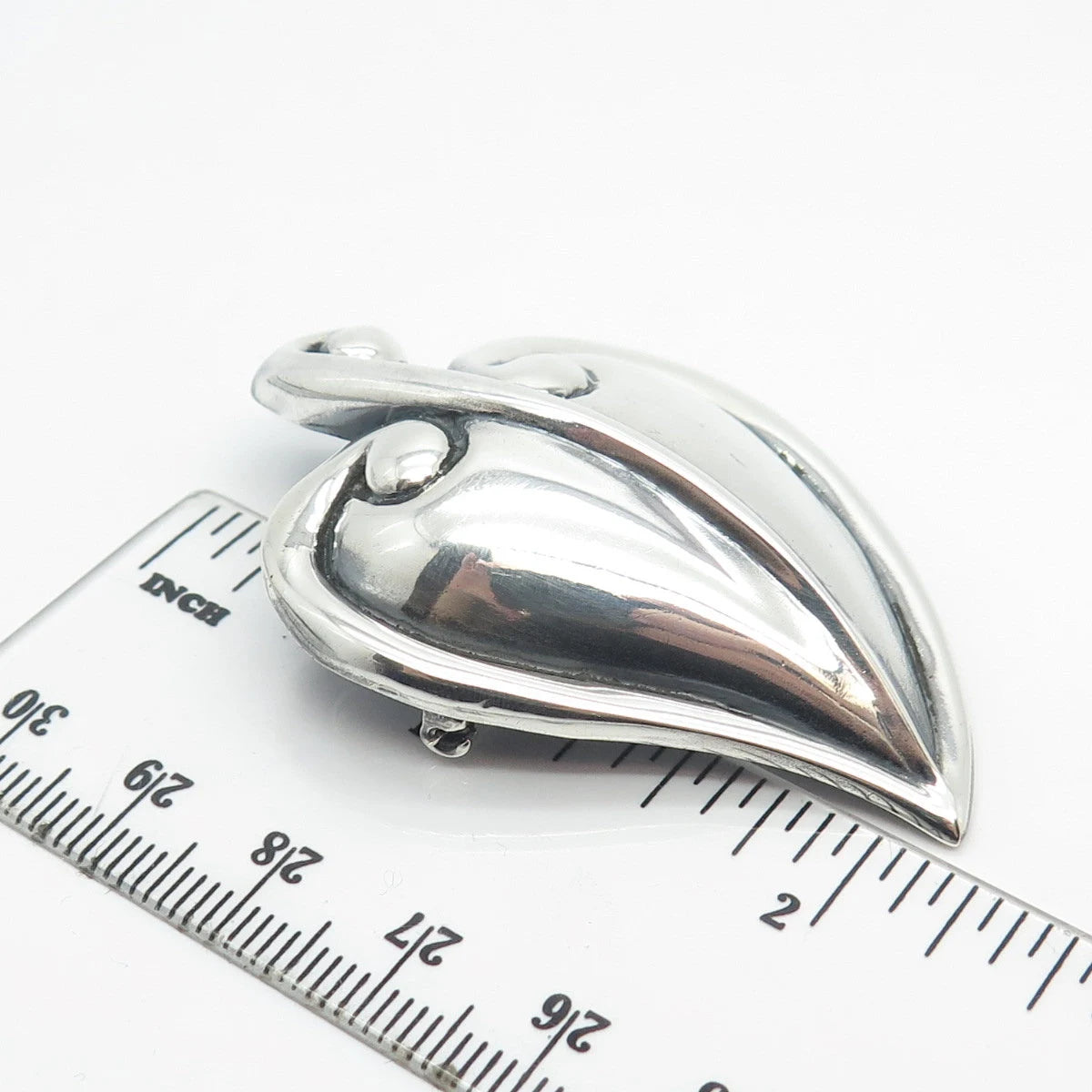 925 Sterling Silver Vintage Pepper Pin Brooch