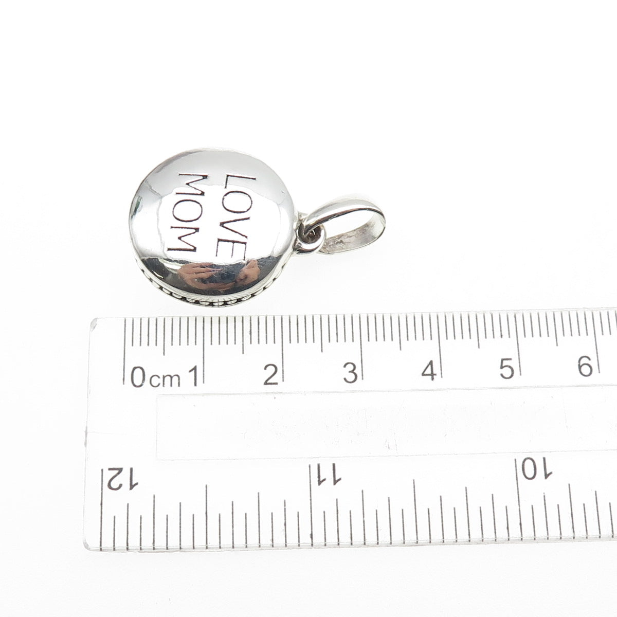 925 Sterling Silver Vintage Love Mom Round Charm Pendant