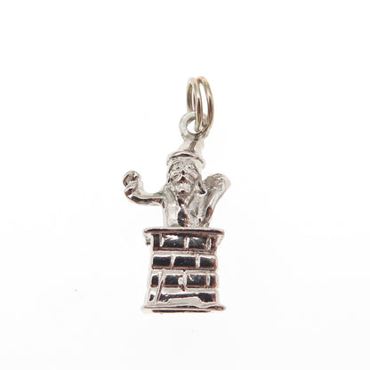925 Sterling Silver Vintage Santa Claus in Chimney 3D Mini Charm Pendant