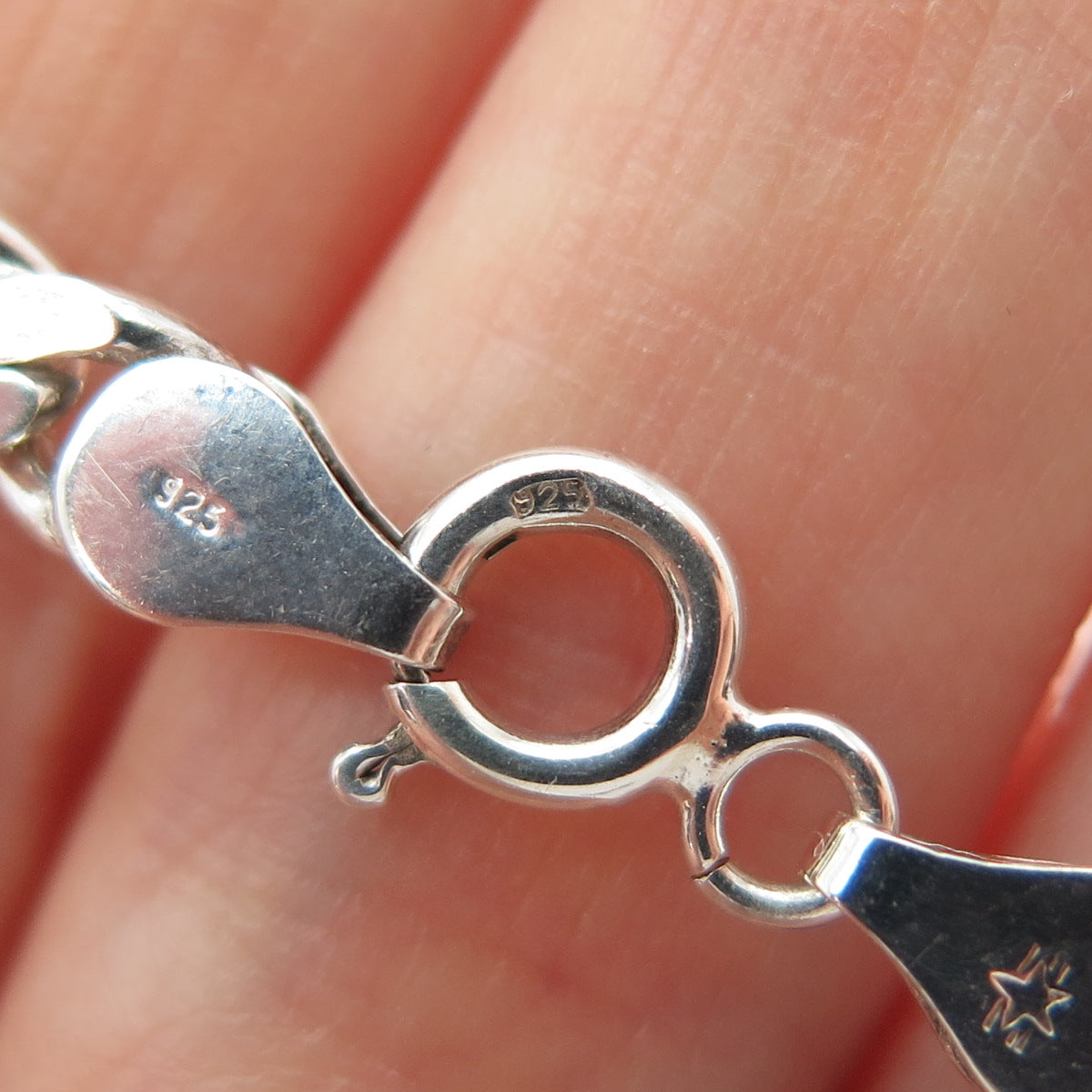 925 Sterling Silver Vintage Figaro Link Bracelet 8"