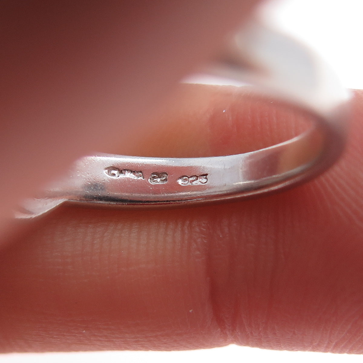 925 Sterling Silver Vintage Real Pearl Modernist Crisscross Ring Size 8