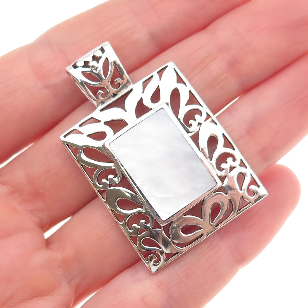 925 Sterling Silver Vintage Real MOP Floral Ornate Oxidized Pendant