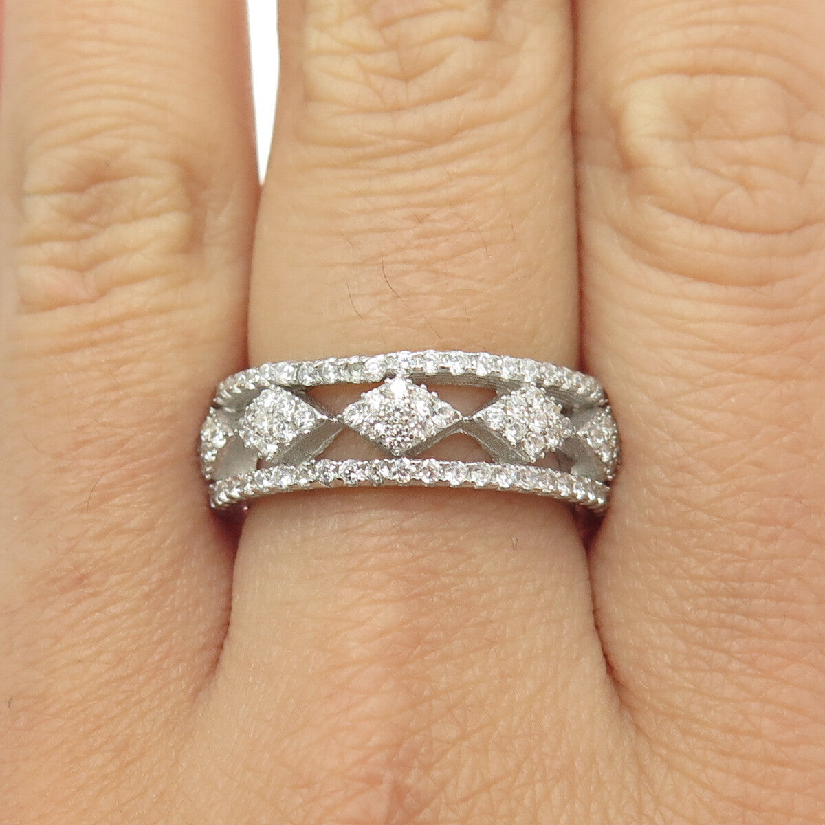925 Sterling Silver C Z All Around Eternity Band Ring Size 8