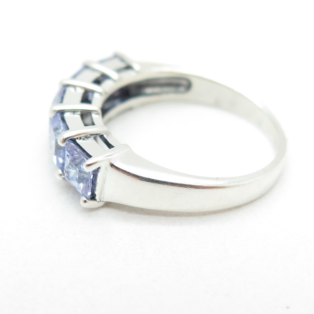 925 Sterling Silver Vintage Lavender C Z Ring Size 6.25