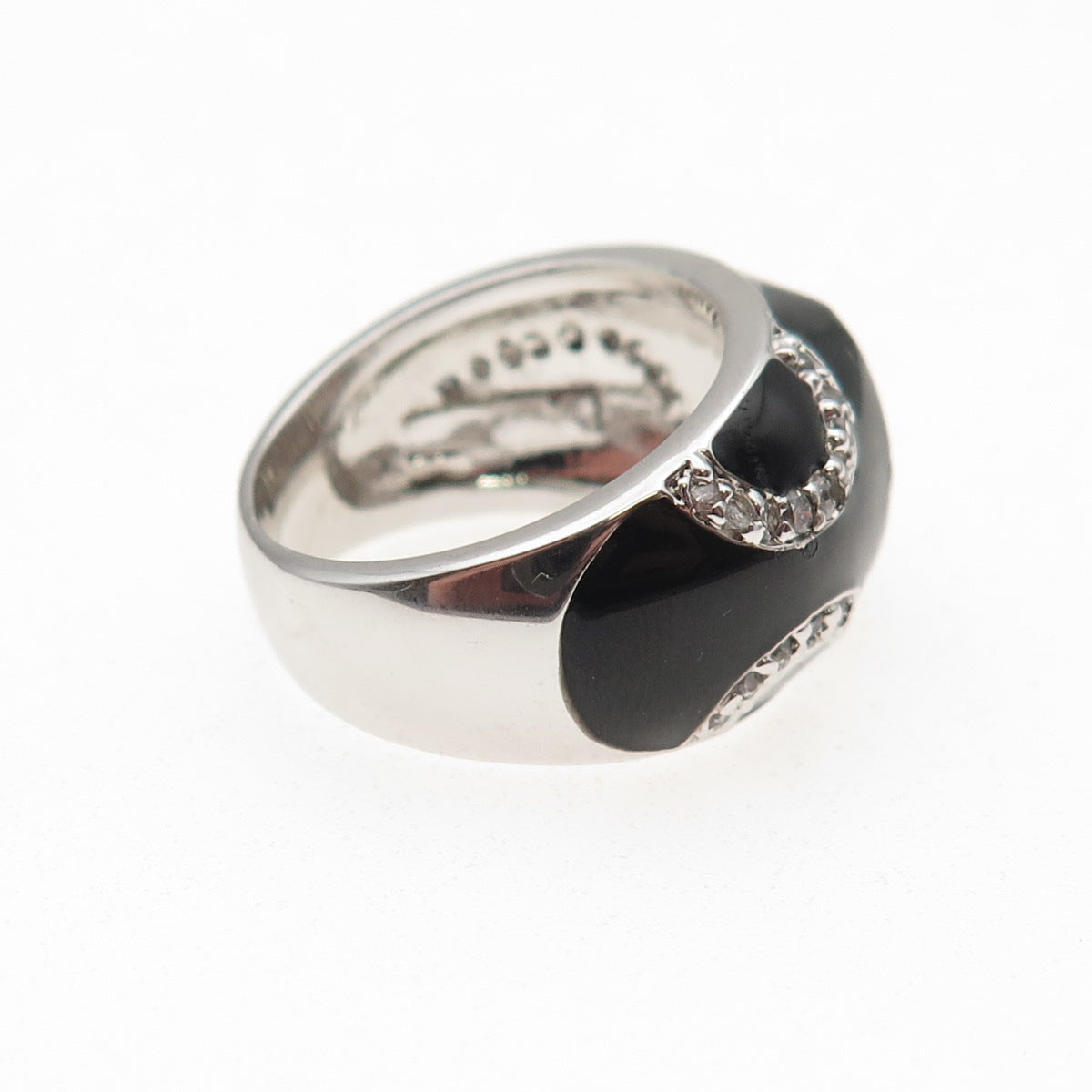 925 Sterling Silver Black Enamel Round-Cut C Z Heart Ring Size 6