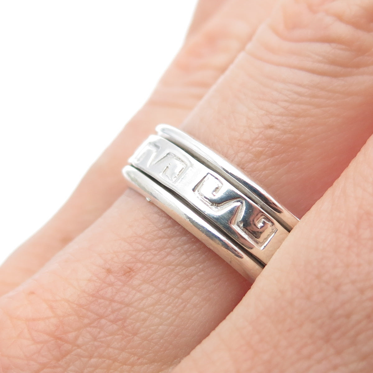 925 Sterling Silver Vintage Tribal Symbol Rotating Band Ring Size 10.5