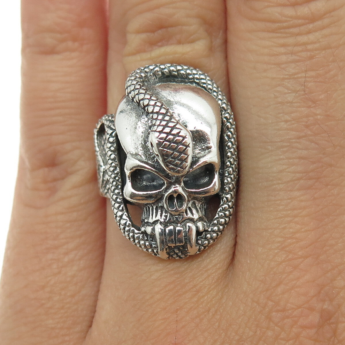 925 Sterling Silver Vintage Skull & Snake Oxidized Biker Ring Size 6.75