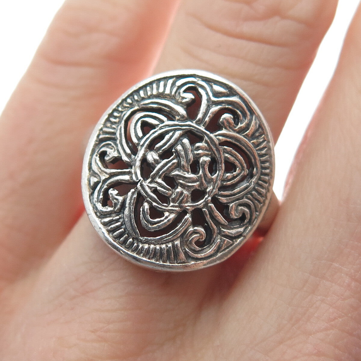 925 Sterling Silver Vintage Celtic Tribal Ring Size 9