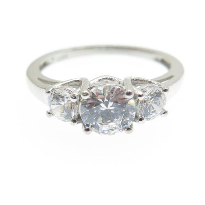 925 Sterling Silver Round-Cut Shaped C Z Engagement Ring Size 7.25