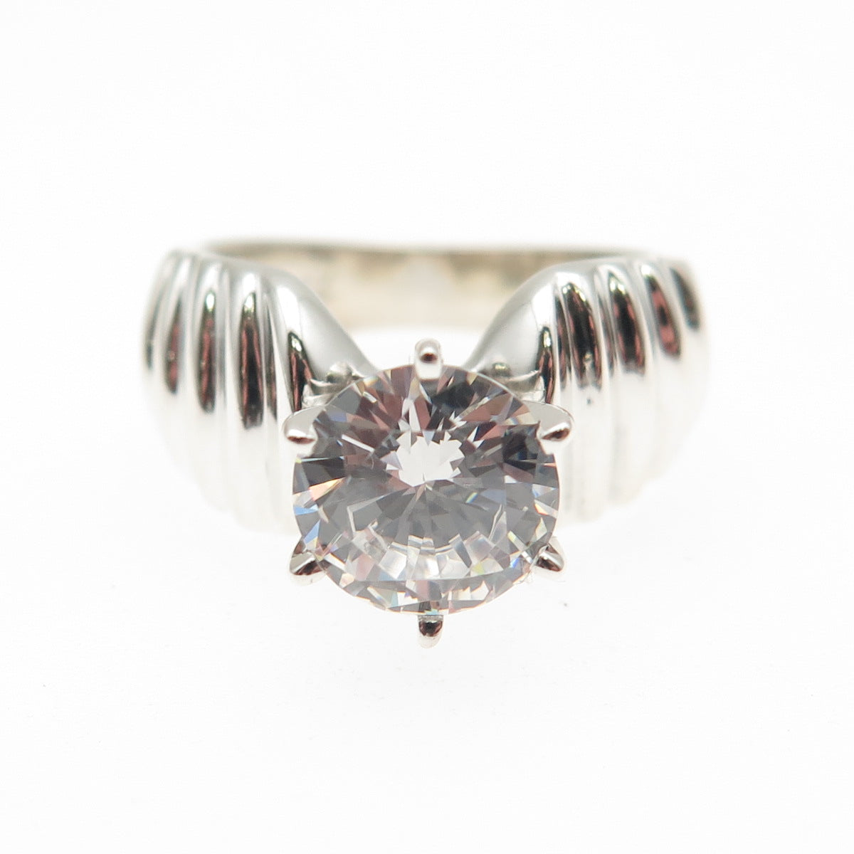 925 Sterling Silver Round-Cut C Z Modernist Ribbed Ring Size 6