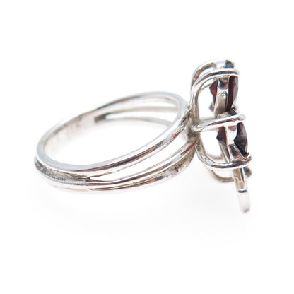 MONICA JAIN Sterling Silver Vintage Real Heart-Cut Garnet Clover Ring Size 6.25