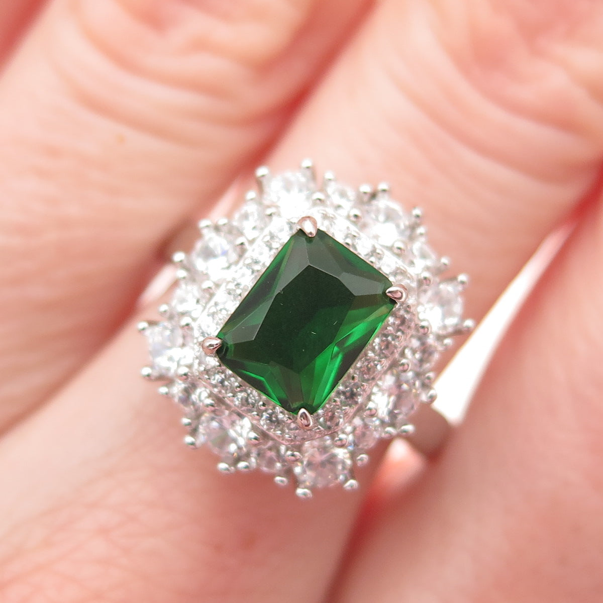 DSMK 925 Sterling Silver Green & White C Z Bohemian Ring Size 7