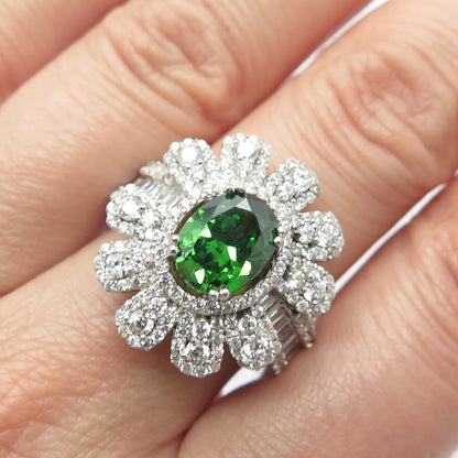 925 Sterling Silver Real Peridot Gem & C Z Floral Ring Size 8.25