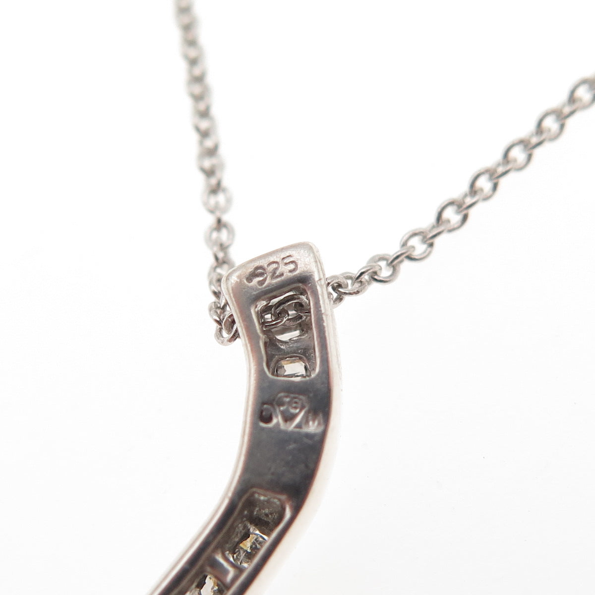 925 Sterling Silver Real Diamond Wavy Pendant Cable Chain Necklace 18"