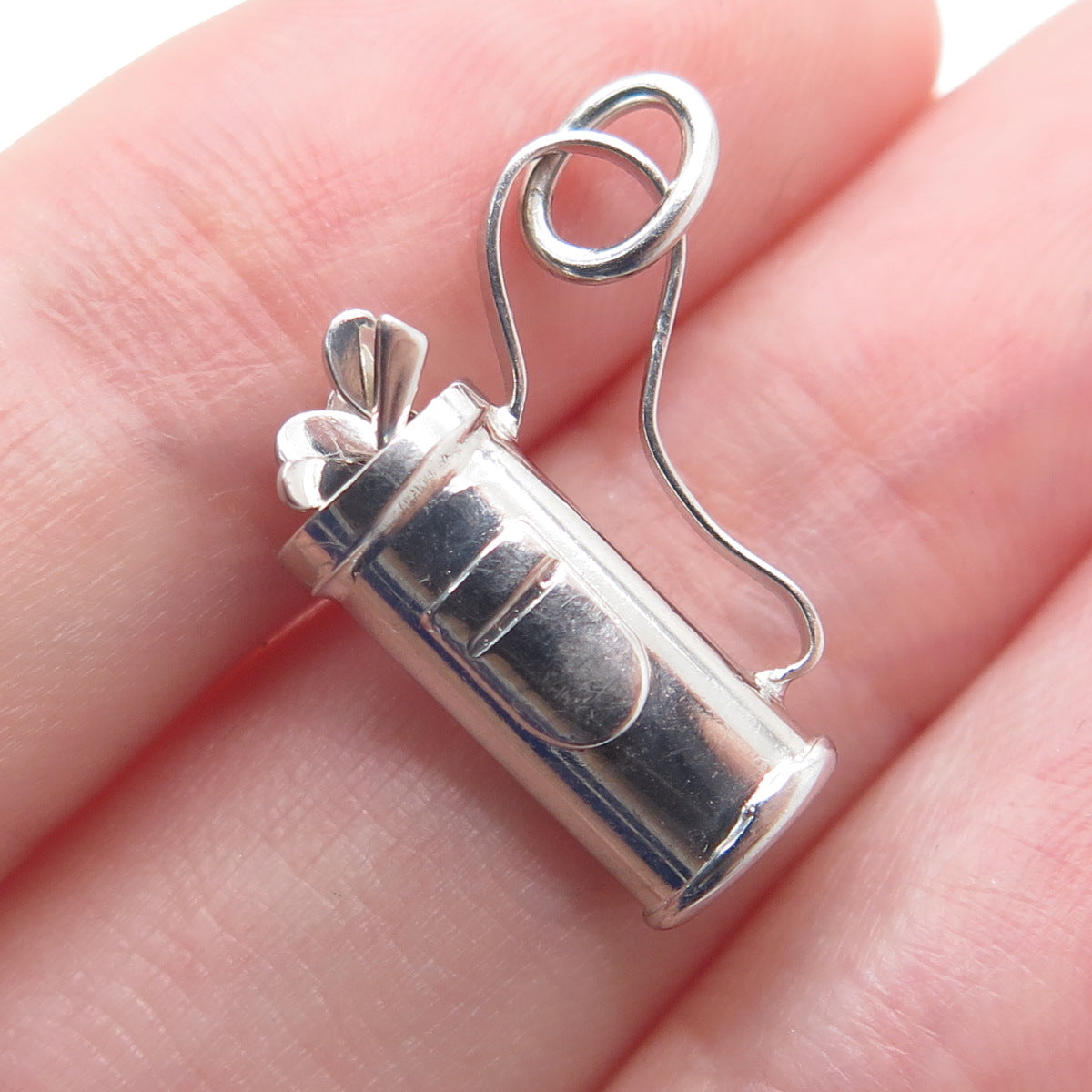 WELLS 925 Sterling Silver Antique Art Deco Golf Club Minimalist 3D Charm Pendant